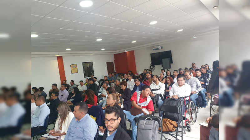 Refuerza personal del Cecytem conocimientos sobre la Nueva Escuela Mexicana 