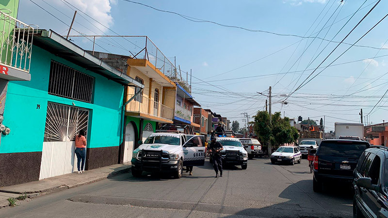  Pistoleros ejecutan a transportista en el interior de su casa en Uruapan 