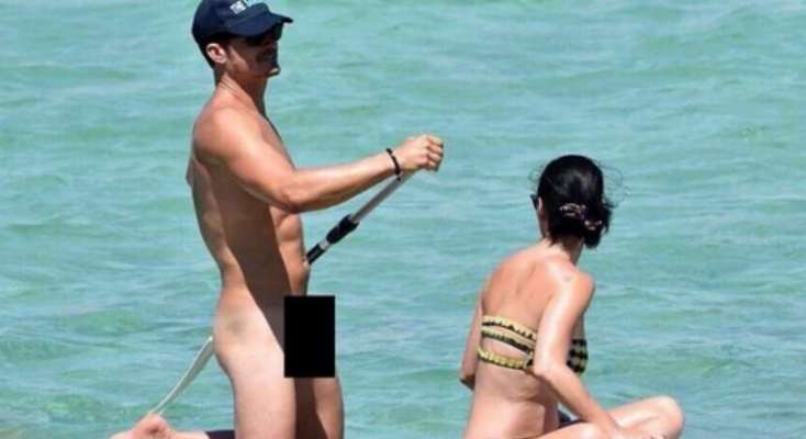 Aparece Orlando Bloom completamente desnudo junto con  Katy Perry 
