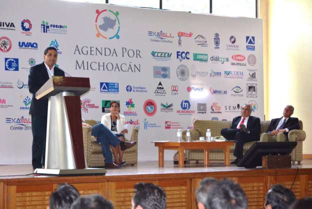 “La agenda común de todos debe ser Michoacán”, dice Silvano Aureoles 
