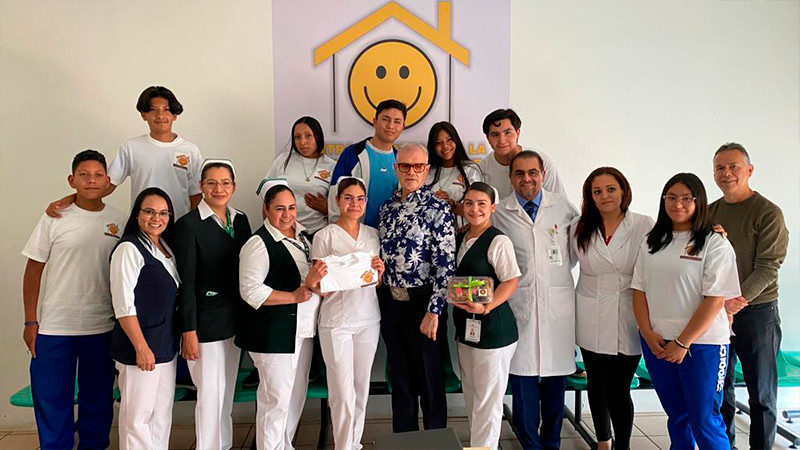Con Feria de Salud IMSS-Bienestar  acerca servicios a estudiantes del COBAEM en Ario de Rosales