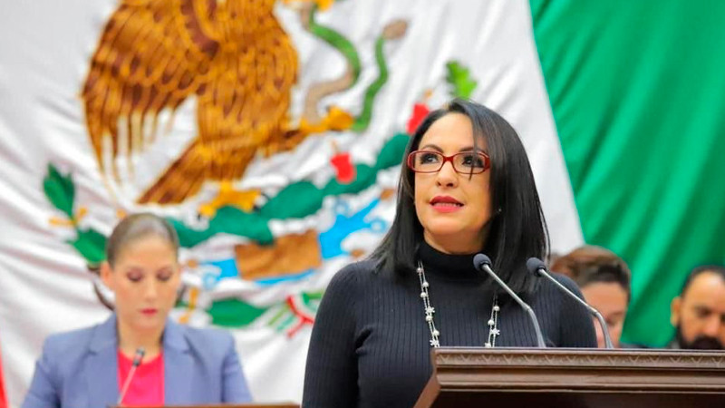Celebra Lupita Díaz la aprobación del marco jurídico para el combate del bullying en Michoacán 