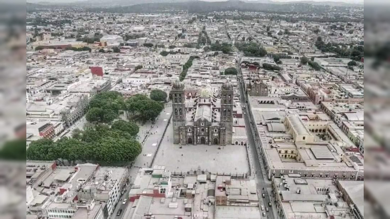 Tras actividad del volcán Popocatépetl, ventas caen entre un 50 y 70 por ciento en Puebla, aseguran comerciantes 