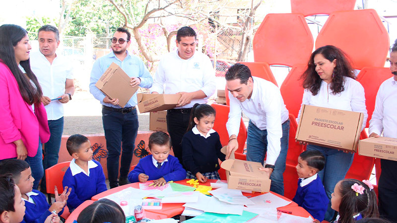 Gobierno de Michoacán destina 21 mdp para escuelas del Bajío