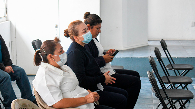 Forma Salud Michoacán a personal médico de Ciudad Hidalgo en atención a la salud mental