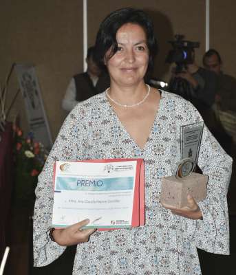 En las instituciones educativas debe mantenerse la pasión por la ciencia, dice el rector de la UMSNH - Foto 1 
