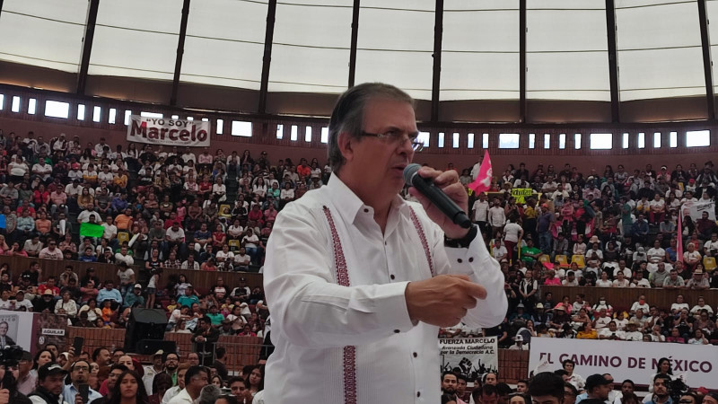 Manifiesta Ebrard a militancia morenista de Michoacán su búsqueda por la presidencia de México
