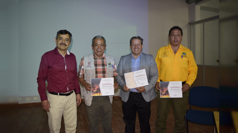 Contribuye Cofom en formación de estudiantes desde el ámbito forestal