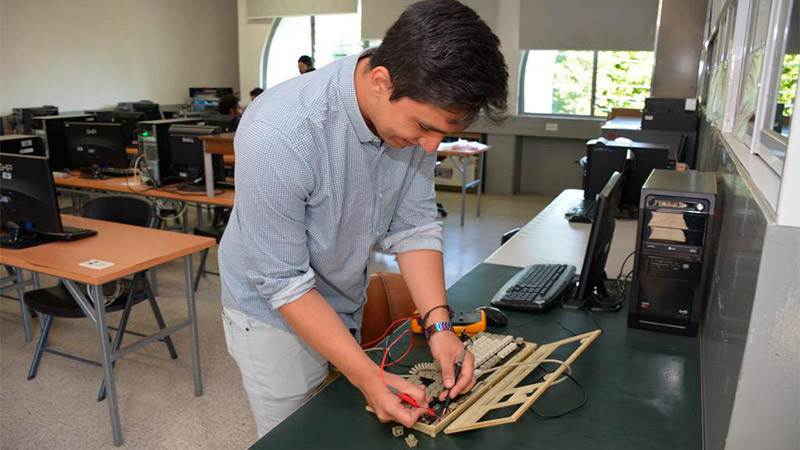 Crea Universidad Michoacana oficina de Protección Intelectual e Industrial