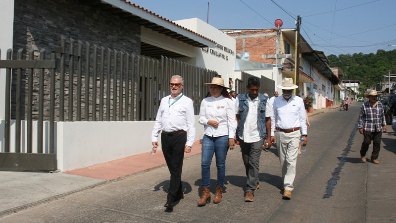 IMSS Michoacán inaugura en Nuevo Urecho reconstrucción de UMF, tras afectaciones por tormenta  