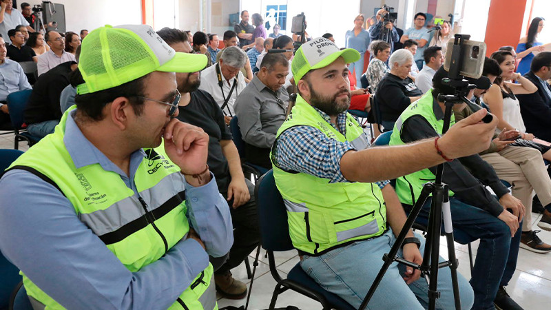 Inician Comunicación Social y Cecytem curso de pilotaje de drones para periodistas