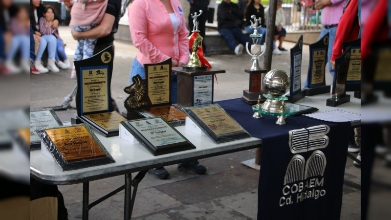 El colegio de Bachilleres plantel 90 Cd Hidalgo participó en el programa de Domingos de Grandeza Culturales