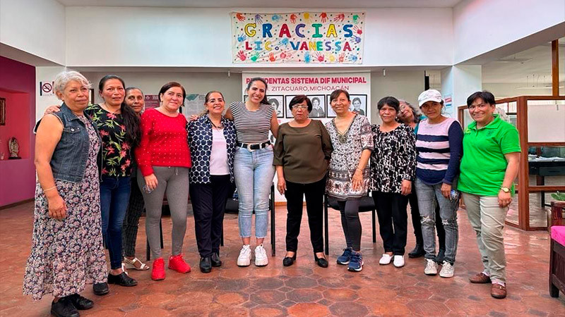 Acerca Sedebi registro del programa mujeres con cáncer a Zitácuaro 
