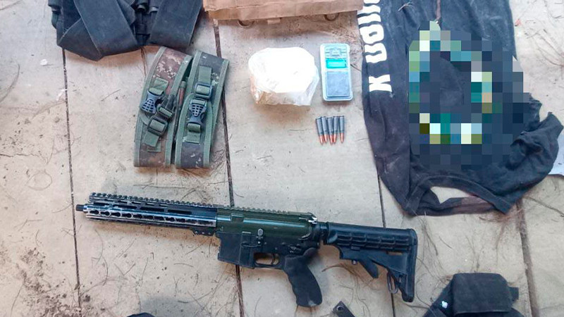 SSP Michoacán y Sedena aseguran un kilogramo de mentanfetamina y un arma larga en Zinapécuaro, Michoacán 