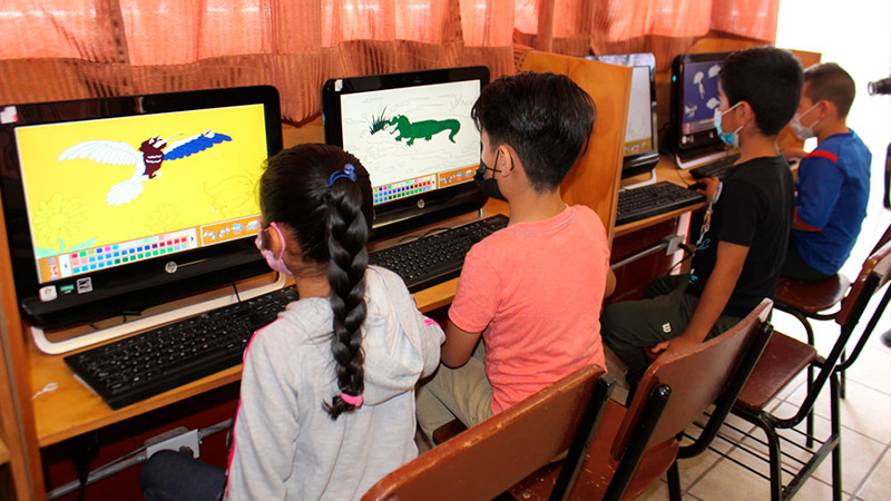 Internet para todos avanza con 48 nuevas antenas en comunidades de Michoacán 