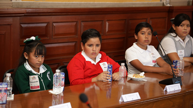 Ayuntamiento de Morelia se reúne con niñas y niños parlamentarios