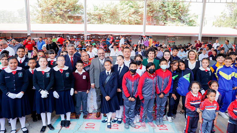 Educación pública, eje de la trasformación en Michoacán: Torres Piña