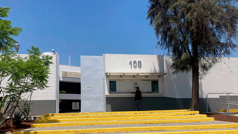 FGR obtiene sentencia de ocho años de presión contra dos personas detenidas con arma y droga en Querétaro 
