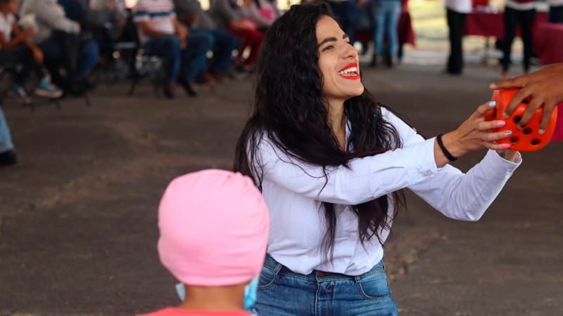 Cubre programa de familias cuidadoras de menores con cáncer 84% de Michoacán 