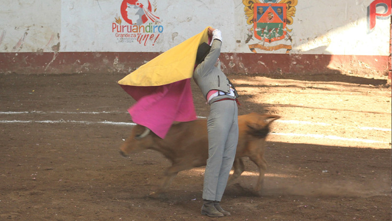 Tienta en claroscuros la protagonizada por Omar Villaseñor, Juan Chávez, Breco II y El Moso