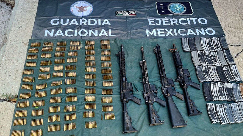 En Tepalcatepec, SSP, Sedena y GN aseguran armas de fuego y 776 municiones 