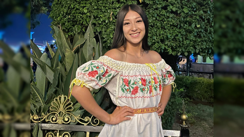 Rescatan IAM y Tlazazalca técnica artesanal en textil de panalito