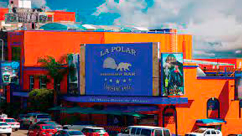 Restaurante La Polar reabre por 3 horas, pero autoridades vuelven a clausurarla 
