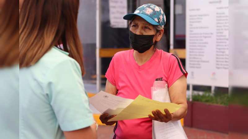 Facilita Sedebi la inscripción al programa de mujeres con cáncer