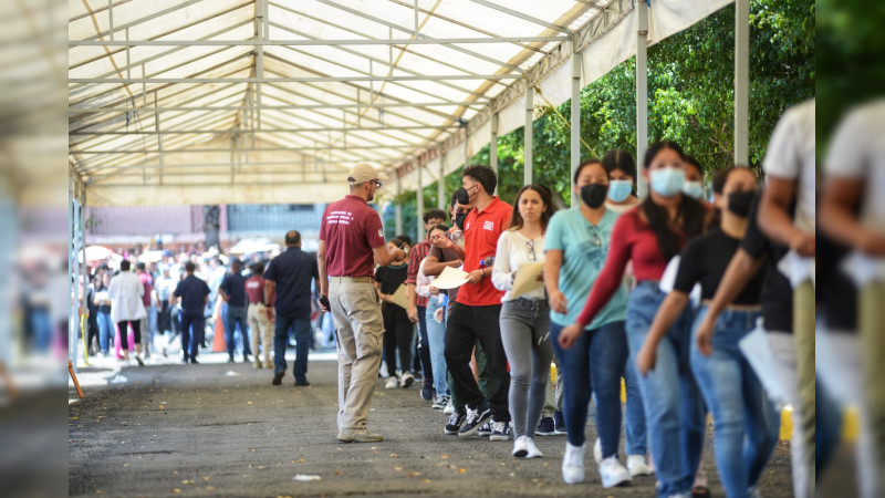 Domingo de exámenes en la Universidad Michoacana: esto es lo que no debes llevar 