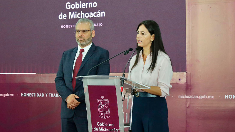 Sin intermediarios, Bedolla otorgará base a más de 7 mil docentes