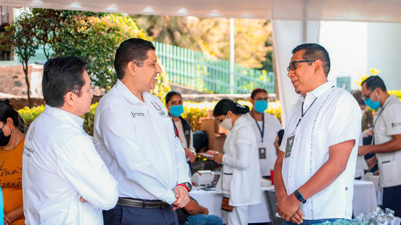 Encabeza Nacho Campos inauguración de la Feria de la Salud