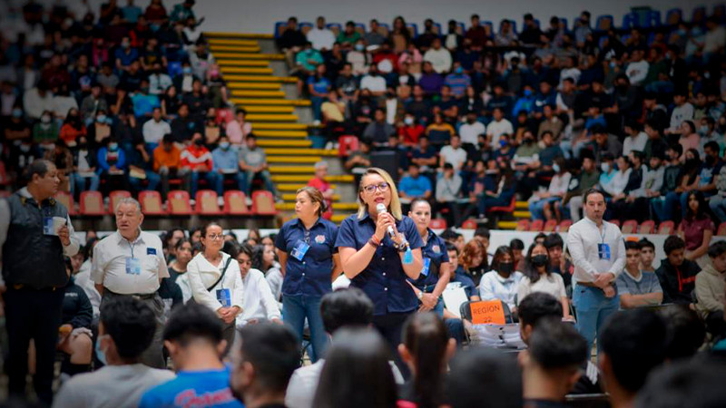 Exámenes de admisión transcurren sin contratiempos; aplicaron aspirantes de Ciencias Exactas e Ingenierías