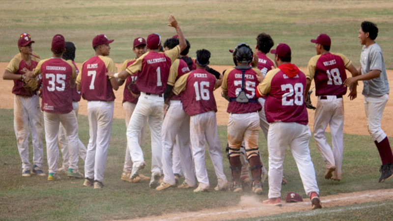 Dos niños beisbolistas que participan en los Nacionales Conade son hospitalizados por golpe de calor 