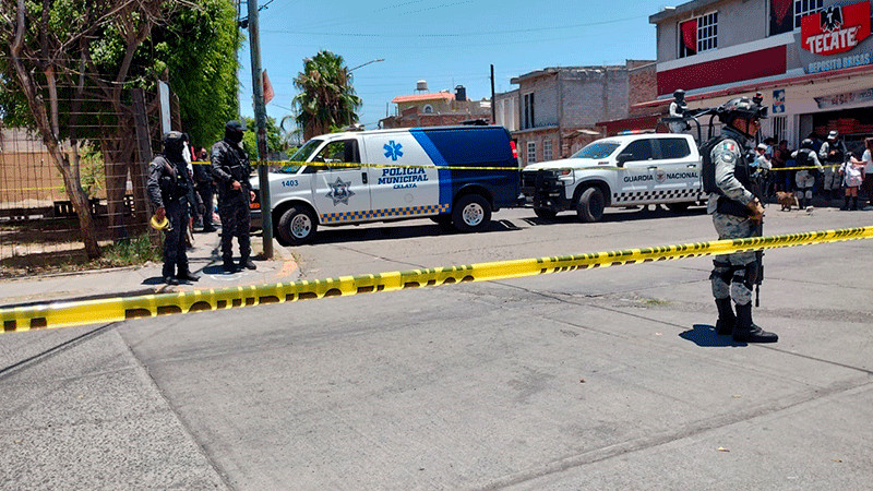 Asesinan a dos mujeres mientras colocaban puesto de ropa en Celaya, Guanajuato 