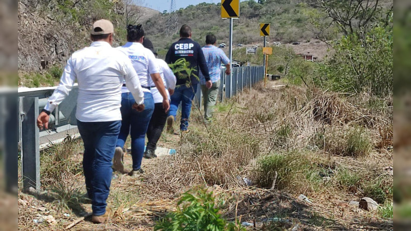 Desaparece familia sobre la carretera México-Acapulco