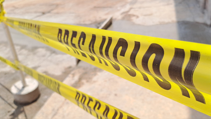 Extraen 26 bolsas con restos humanos de fosa encontrada en Tlajomulco 