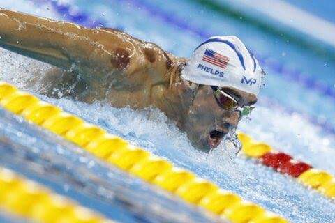 Phelps escribe su nombre en el Olimpo  