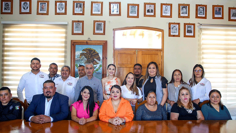 Reitera DIF Michoacán compromiso con Sistemas Municipales 