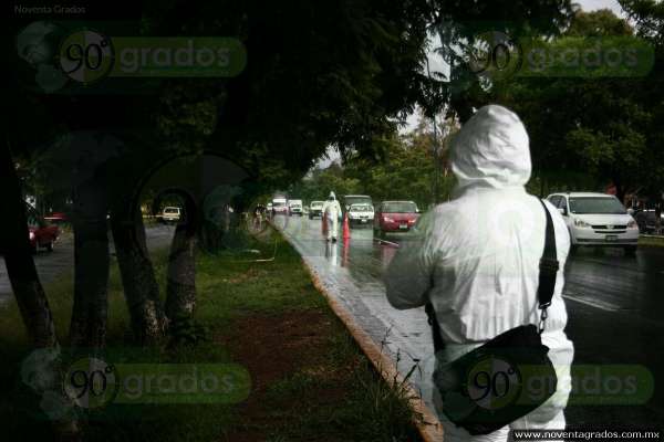 Hallan muerto a sujeto sobre el libramiento de Morelia - Foto 2 
