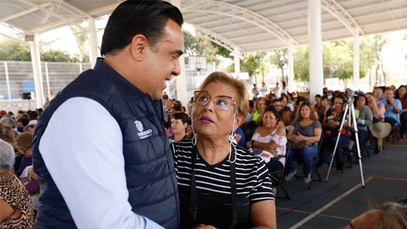 Municipio de Querétaro otorga herramientas a mujeres para mejorar su calidad de vida  
