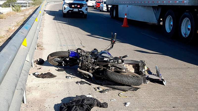 Motociclista muere tras ser arrollado en la autopista México-Querétaro 