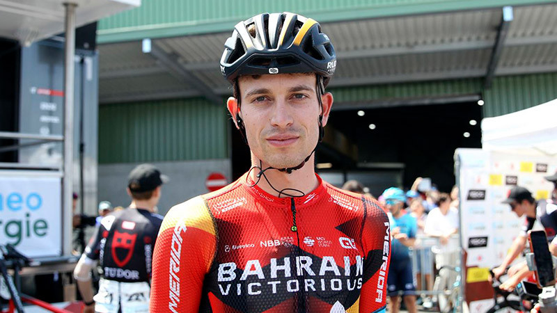 Gino Mäder fallece debido a las lesiones que sufrió tras caer a un barranco en la Vuelta a Suiza 