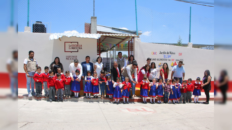 José Luis Téllez Marín, inauguró los trabajos de rehabilitación del Jardín de Niños Elsy