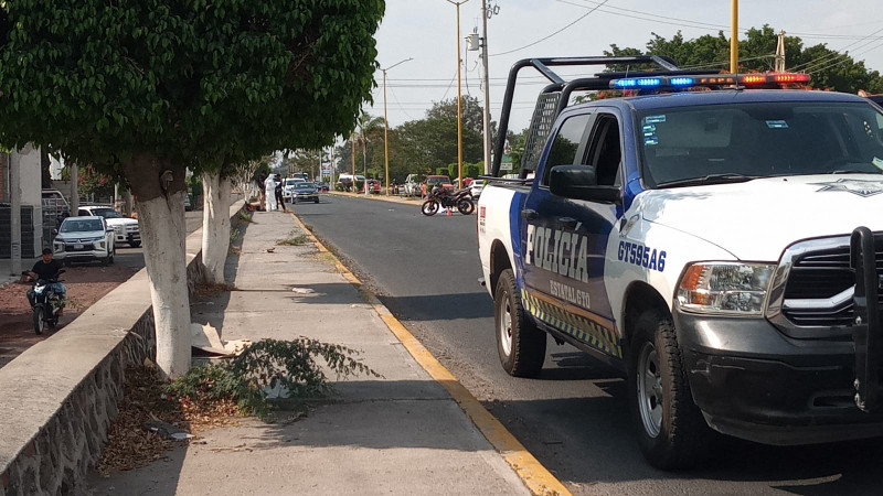 Accidente de motocicleta deja una persona sin vida y dos más heridas