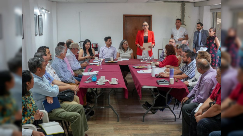 Investigadores e investigadoras nicolaitas con una alta experiencia profesional: Rectora