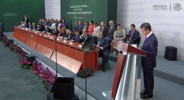 Promulgan Ley Anticorrupción en México 