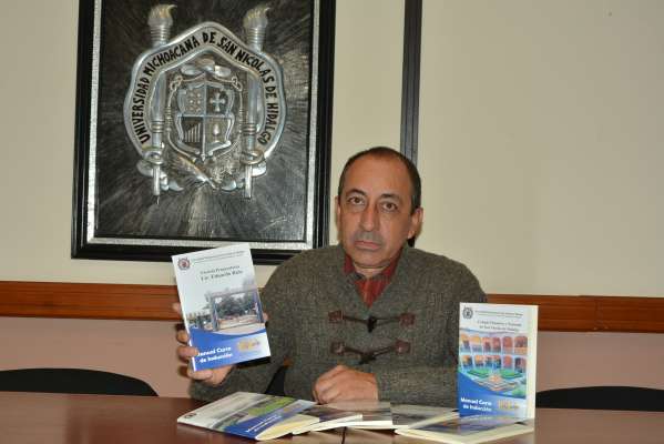 Realizan Bachillerato Nicolaita manual para alumnos de nuevo ingreso 