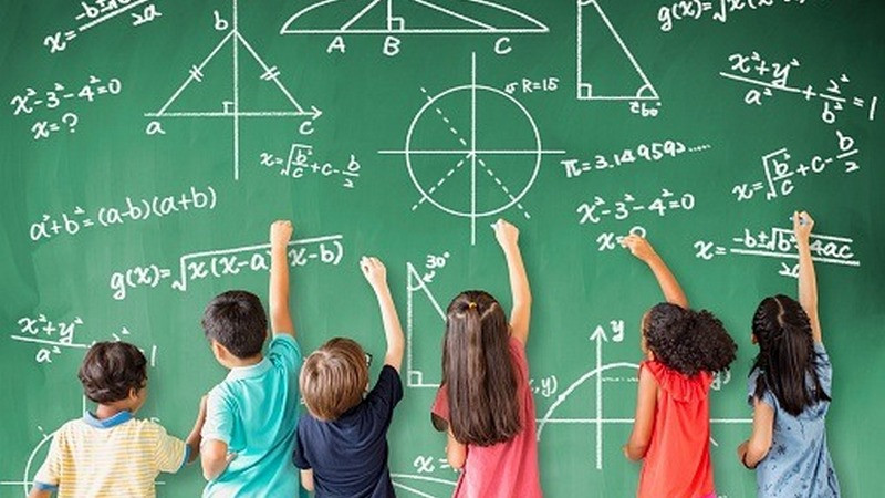 SEP da sólo 24 páginas a matemáticas en los nuevos libros de texto de 1° de primaria 