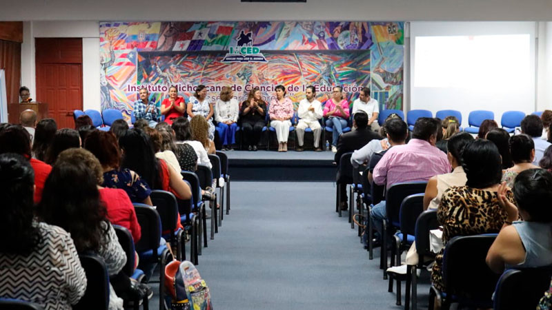 Impulsa SEE mejora en educación especial a través de mesa de diálogo 