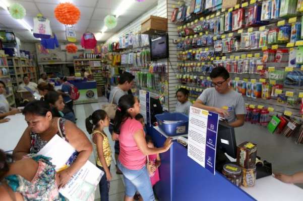 Padres de familia gastarán 5 mil pesos en regreso a clases: Encuesta  
